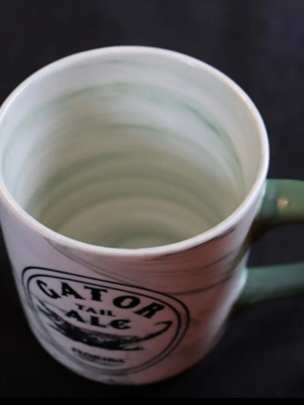 Gator Tail Ale Ceramic Swirled Marble Colored Green Coffee Tea Mug